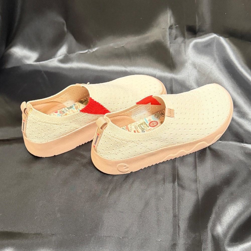 UIN Women's Shoes - Platform Toledo 9 style - birch color - size 7.5 - New! - Picture 4 of 6